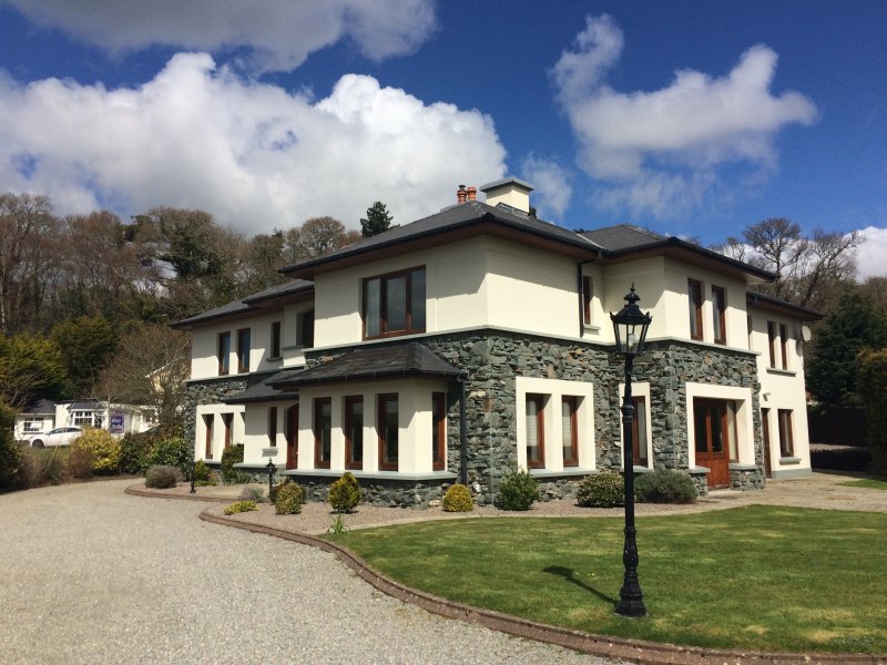 Fossa_Lodge_Killarney