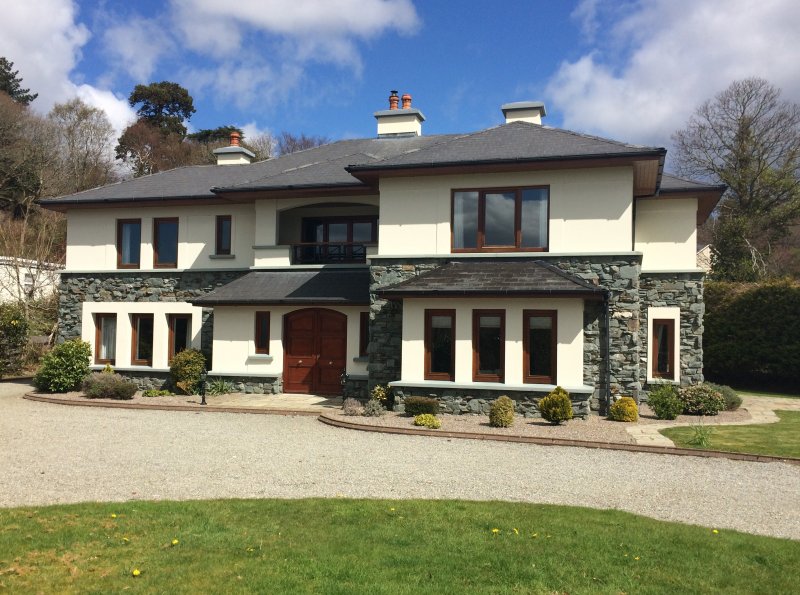 Fossa_Lodge_Killarney