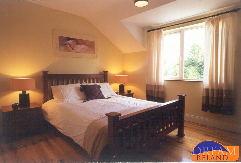 Sheen View Bedroom