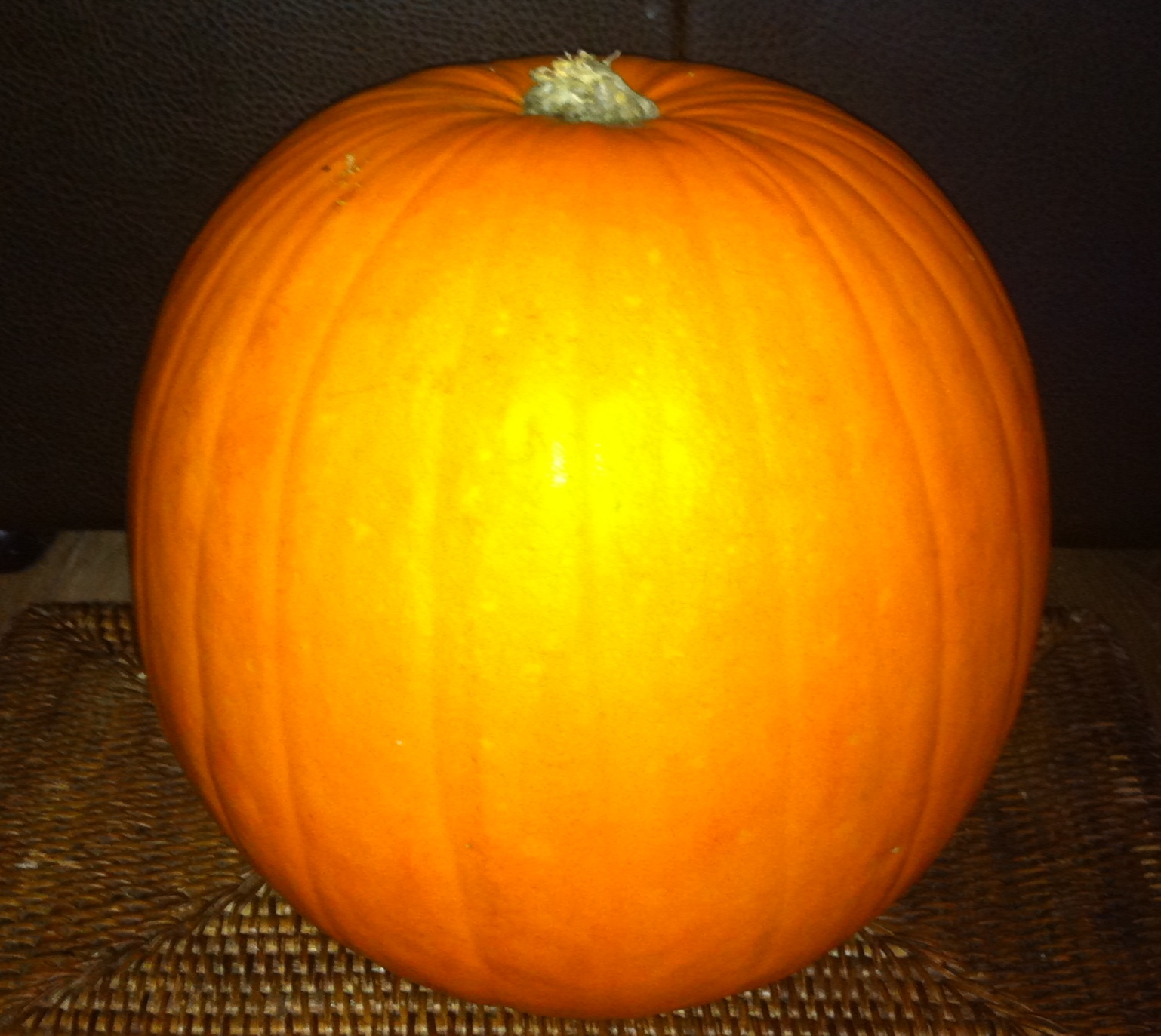 how-to-carve-a-pumpkin-quick-and-easy-guidedream-ireland-travel-blog