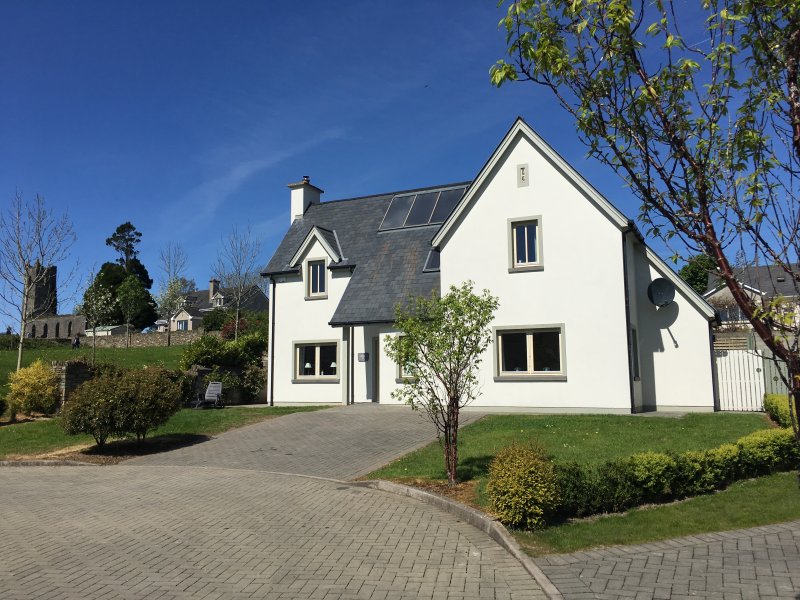 A luxury Kenmare townhouse offering exceptional hospitality 