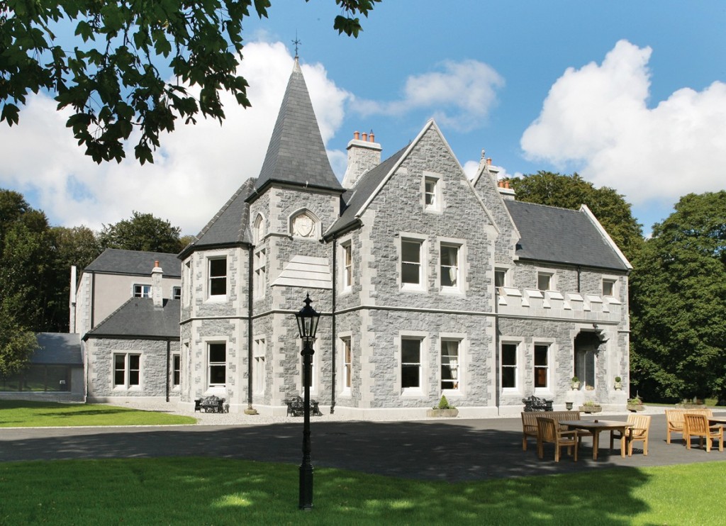 Ireland Wedding Venues - Luxury Mount Falcon Estate